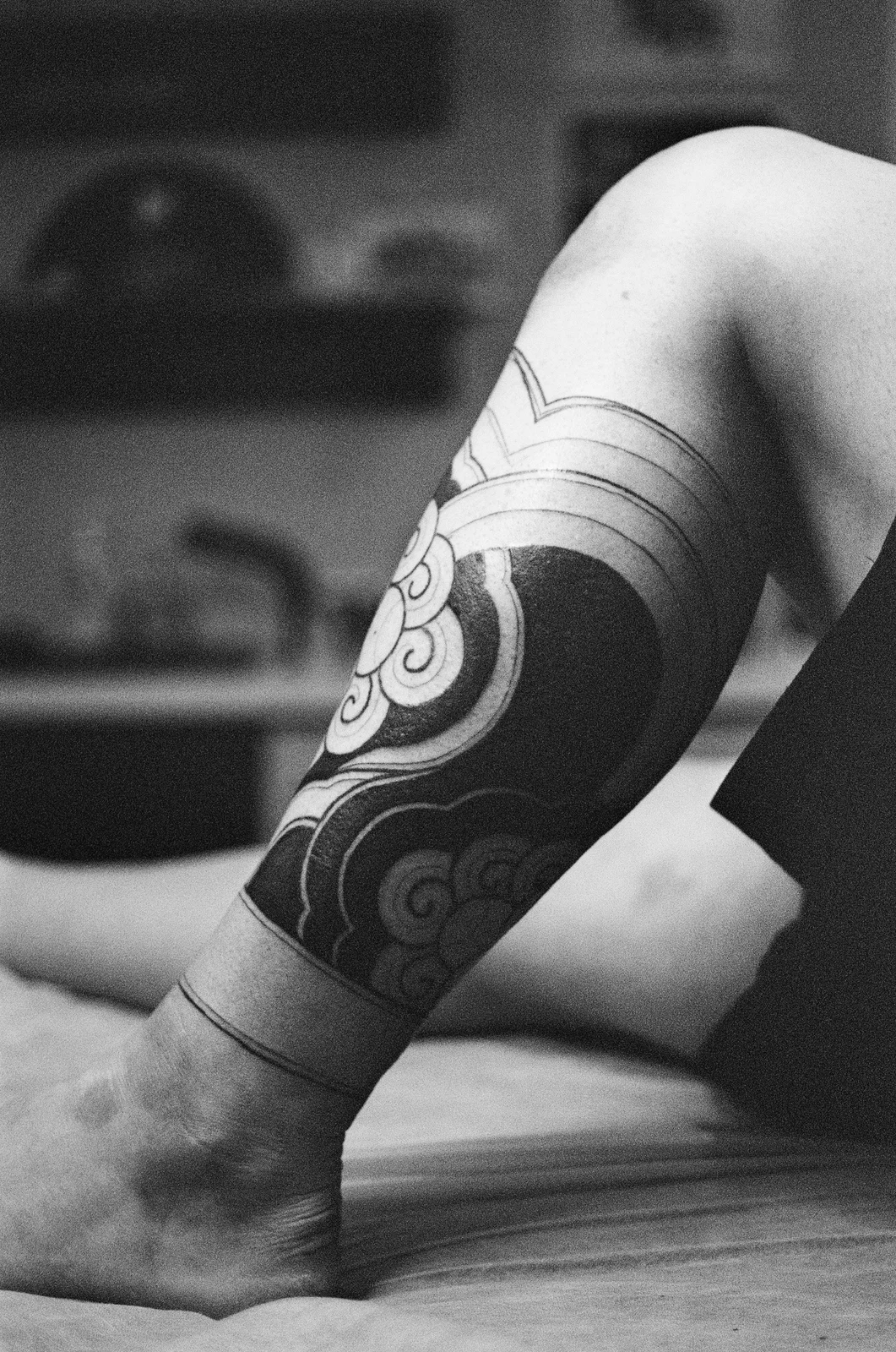 Dancheong — calf, black & grey — 2025, Image 6