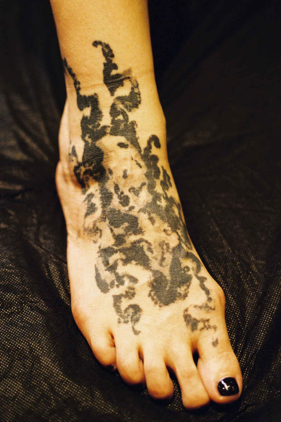 Ink-wash octopus — foot — 2024, Image 2
