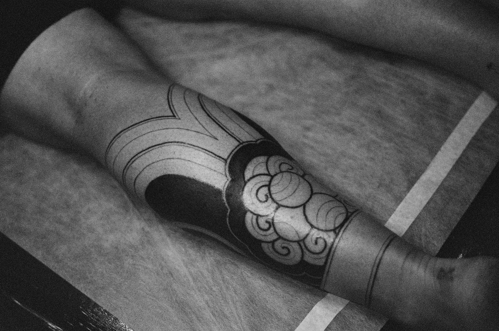 Dancheong — calf, black & grey — 2025, Image 3